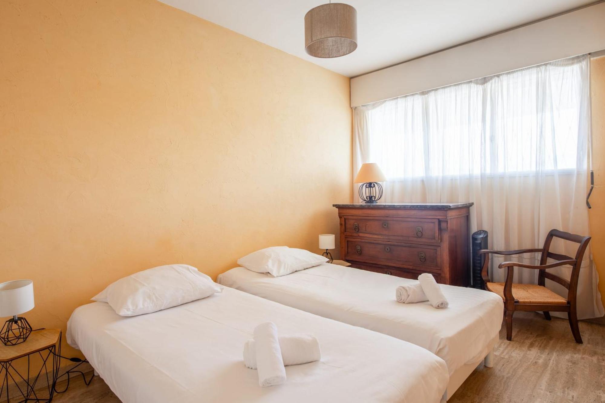 Appartement Le Balcon Sur La Baie - Welkeys à Cagnes-sur-Mer Extérieur photo